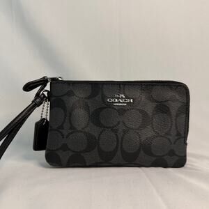 Coach Double Corner Zip Wallet In Signature Canvas Black